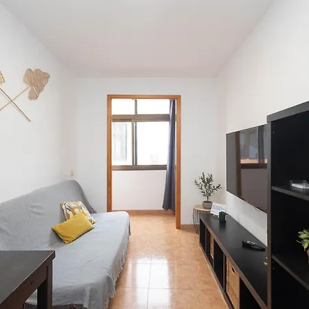 Apartment Bkd2 A Tan Solo 50 Metros De La Playa Canteras Las Palmas / Gran Canaria